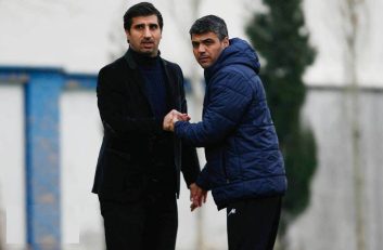 رضا حسن زاده ملی پوش پیشین استقلال : آقای مددی لطفاً سکوت کن !