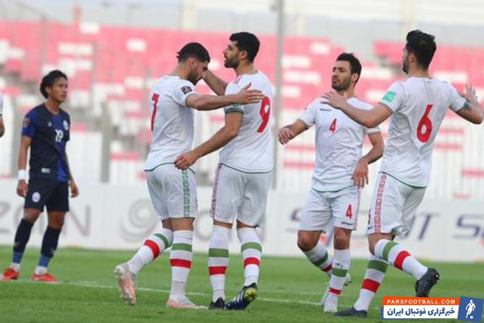 ناصر ابراهیمی : تیم ملی قهرمان آسیا شود دست اسکوچیچ را میبوسم