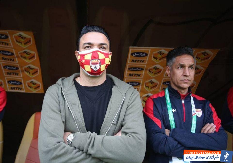 جواد نکونام : امیدوارم حذف استقلال و پرسپولیس درس عبرت شود