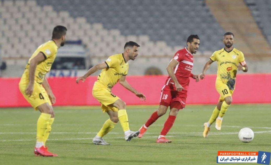 وحید امیری از اتوبوس پرسپولیس جا ماند !