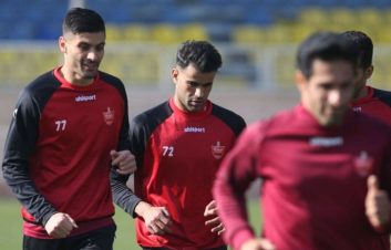 نیمکت نشینی سعید آقایی در بازی پرسپولیس مقابل تراکتور به واسطه درخشش علی شجاعی