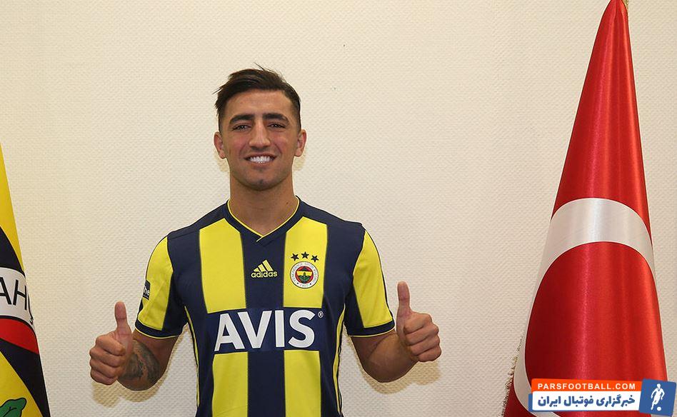 انتقال قرضی اللهیار صیادمنش از فنرباغچه به هال سیتی ؛ ۳۲ میلیاردی که از دست استقلال پرید