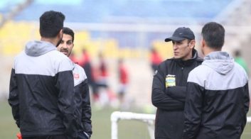 یحیی گل محمدی : تمرین روز چهارشنبه پرسپولیس را تعطیل کردم چون رویم نمیشد توی چشم بچهها نگاه کنم !