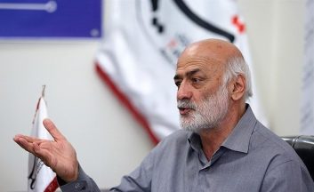 رسول کربکندی : ذوب‌آهن مثل بازی با استقلال باشد همه مسابقاتش را می‌برد ؛ مجیدی باید خویشتن‌داری می‌کرد