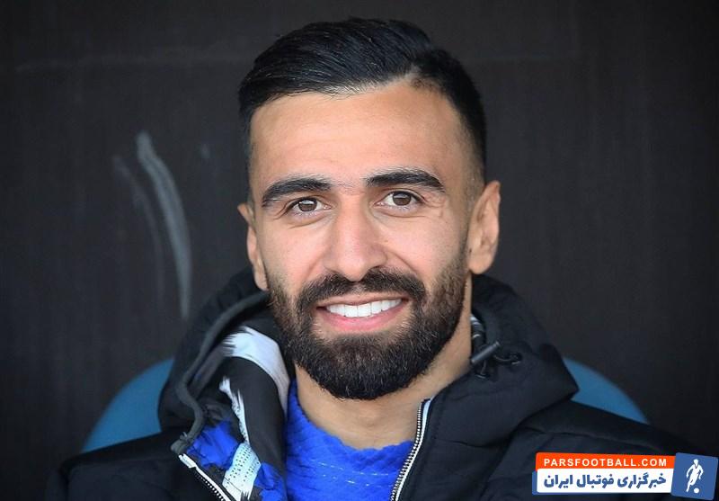 ارسلان مطهری در واکنش به نیمکت نشینی در استقلال : ناراحتم که بازی نمیکنم اما صبر، آتش را گلستان میکند