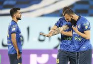 طفره رفتن روزبه چشمی از پاسخ به انتقاد از بازی ضعیف استقلال مقابل ذوب آهن