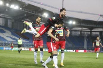 فرزاد آشوبی پیشکسوت پرسپولیس درباره دیدار این تیم مقابل نساجی صحبت کرد