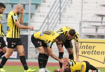 آریس ۲ - آ اک ۱ ؛ شکست آ اک در شبی که حاج صفی با کریم انصاری فرد تعویض شد