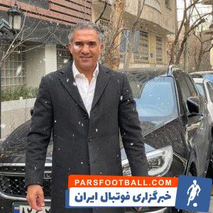 احمدرضا عابدزاده این روز ها سوار بر خودرو لوکس خود در خیابان ها دیده شده است