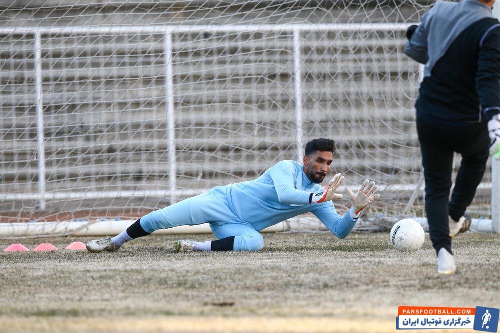 سینا سعیدیفر جانشین رشید مظاهری در تیم فوتبال استقلال شد