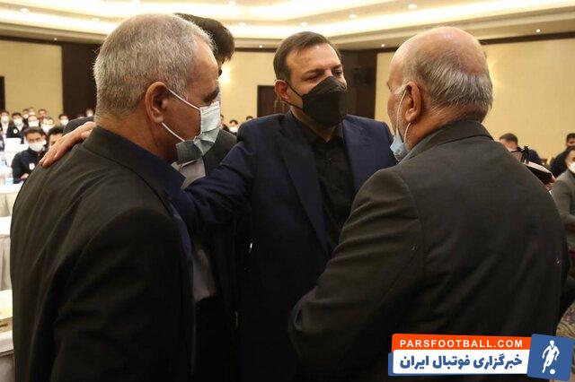 سعید فائقی : به نظر هیات رئیسه فدراسیون فوتبال از پاچه خاری رئیس بیرون آمده است