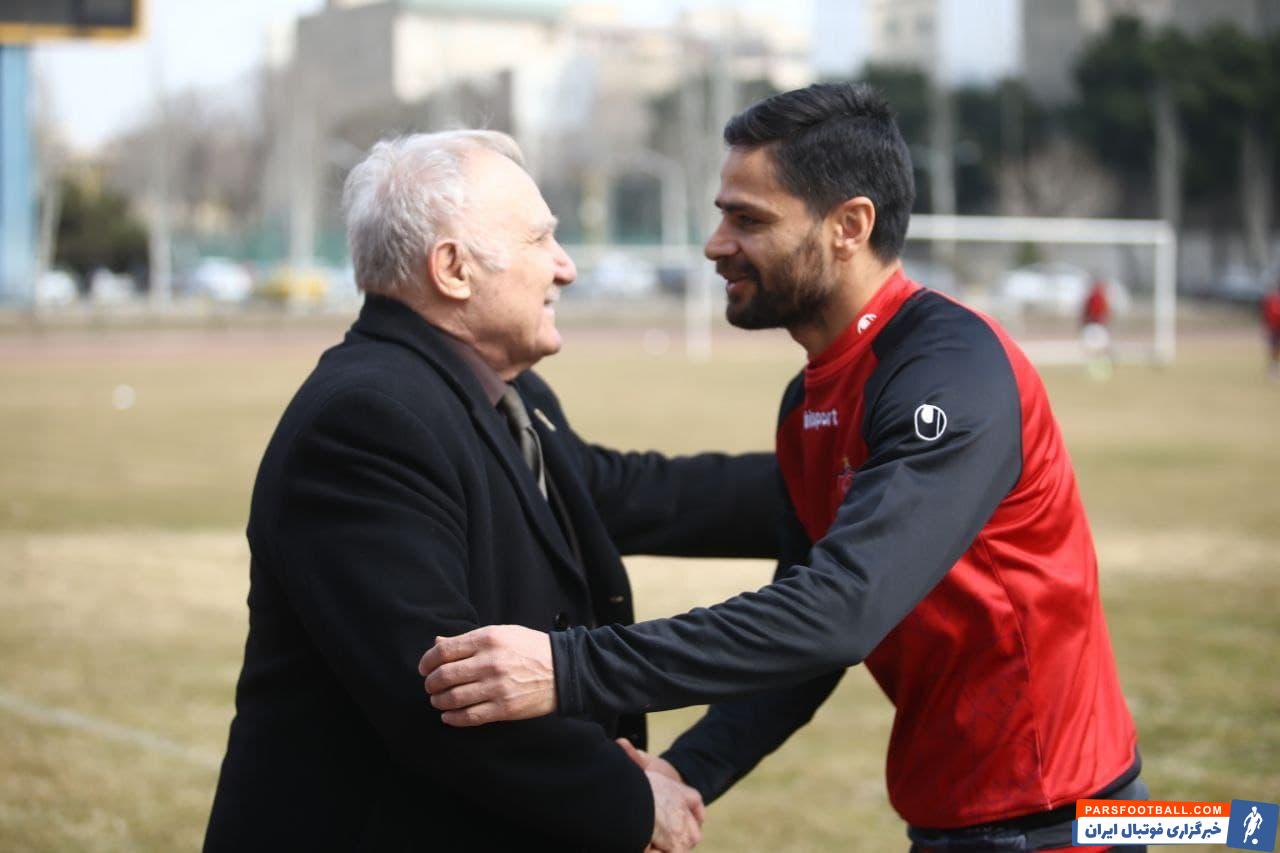به بهانه حضور حسین کلانی در تمرین تیم گل محمدی ؛ پرسپولیس این مهاجم را می خواهد