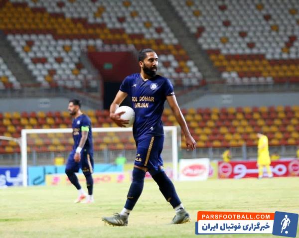 فرشید باقری هافبک پیشین استقلال برای دریافت مطالبات خود از آبی ها شکایت کرد