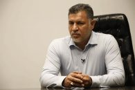 پایان سکوت علی دایی در قبال برکناری عزیزی خادم از فدراسیون فوتبال ؛ بار کج هیچگاه به منزل نمی رسد ؛ این قابل پیش بینی بود