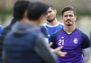 وریا غفوری : ساده لوحانه است از الان فکر کنیم استقلال قهرمان می شود