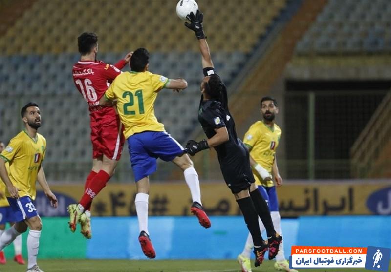 نوذر رودنیل کارشناس داوری : مهدی عبدی مهاجم پرسپولیس باید اخراج می شد