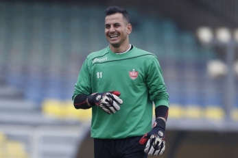 پرسپولیس ؛ حامد لک که پس از اشتباه در بازی با نفت در این تمرین با چهره خندانی حاضر شد