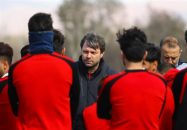 ساغلام سرمربی تراکتور : ۸ روز برای برطرف کردن نقاط ضعف تیم زمان کمی است ؛ میتوانیم فولاد را ببریم