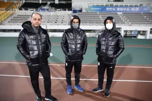 تیم ملی ؛ تعجب بازیکنان تیم ملی فوتبال ایران از سرمای شدید در سئول