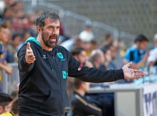 توافق فدراسیون هندبال بایک چهره مطرح ؛ وسلین وویوویچ طلایی المپیک سرمربی ایران شد