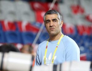 پژمان جمشیدی : پرسپولیس 2 بر 1 استقلال را در دربی 98 پایتخت شکست می دهد