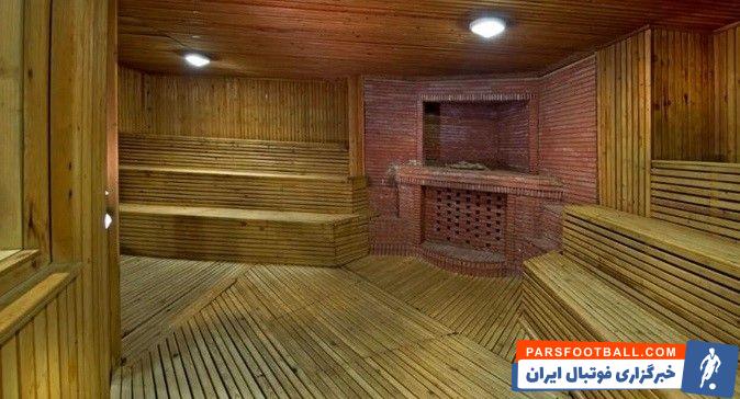 استخر دلفین سفید تبریز