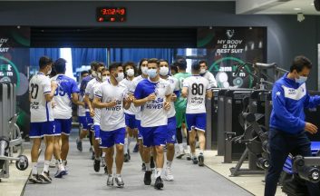 تمرین بازیکنان استقلال در باشگاه سام فیت