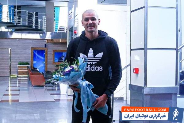 استقلال ؛ رافائل سیلوا مدافع جدید آبی ها در تمرین حضور پیدا کرد